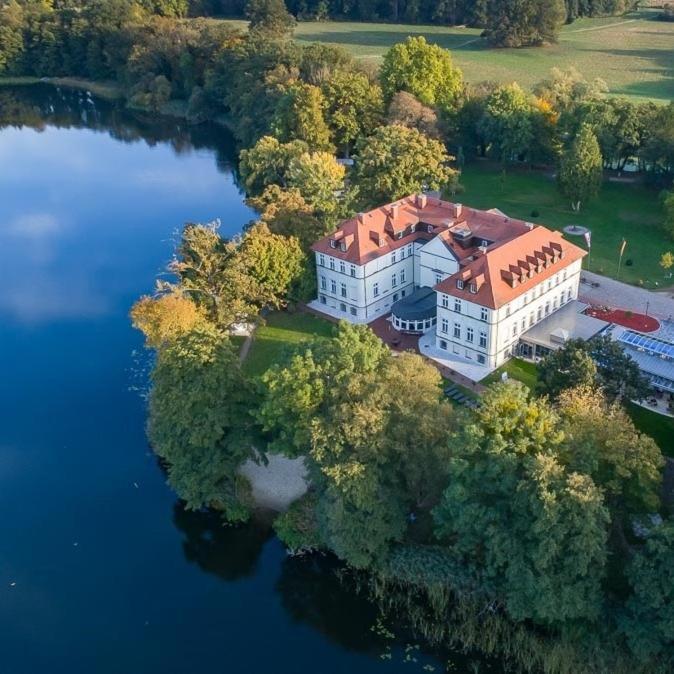Seeschloss Schorssow Kültér fotó